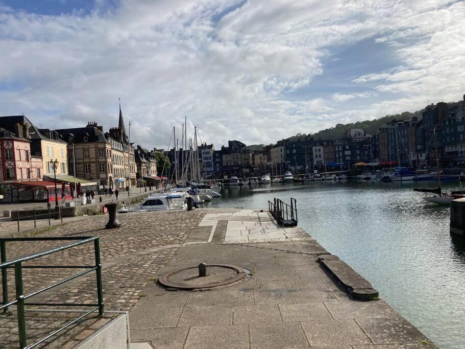 Apartamento La Luciole Honfleur Exterior foto